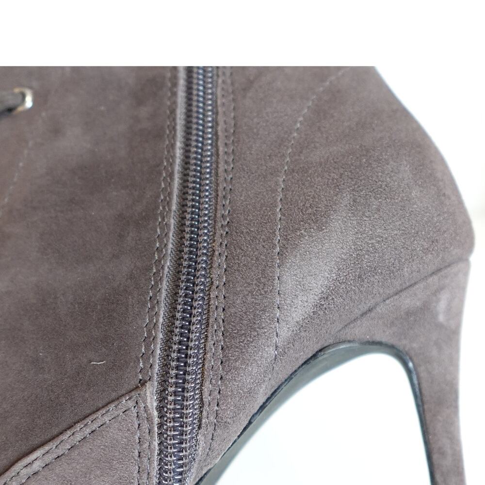 Steve Madden Jinx Mocha Suede/ Stiletto Heel /ANKLE Booties - Picture 8 of 10